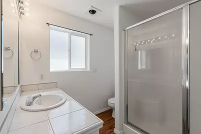 943 Hopkins Road, Central Point, OR 97502 - Photo 13