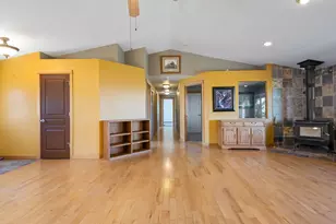 6997 SE Scenic Dr, Prineville, OR 97754 - Photo 17