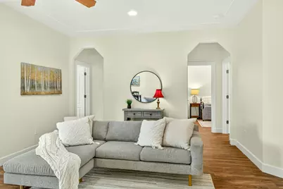 2025 Manchester Drive, Medford, OR 97501 - Photo 9