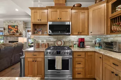 1835 Plateau Drive, Medford, OR 97504 - Photo 19