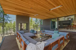 61865 Hosmer Lake Dr, Bend, OR 97702 - Photo 67