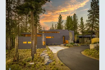 61865 Hosmer Lake Drive, Bend, OR 97702 - Photo 3