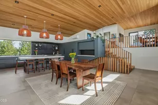 61865 Hosmer Lake Dr, Bend, OR 97702 - Photo 7