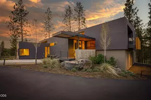 61865 Hosmer Lake Dr, Bend, OR 97702 - Photo 41
