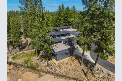 61865 Hosmer Lake Drive, Bend, OR 97702 - Photo 5