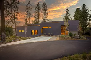 61865 Hosmer Lake Dr, Bend, OR 97702 - Photo 95