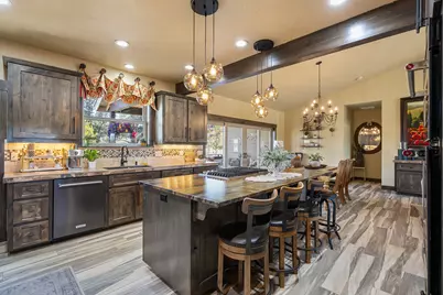 68050 Fryrear Road, Sisters, OR 97759 - Photo 17