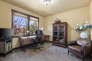 68050 Fryrear Rd, Sisters, OR 97759 - Photo 25