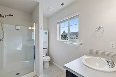 20550 SE Cameron Avenue, Bend, OR 97702 - Photo 23