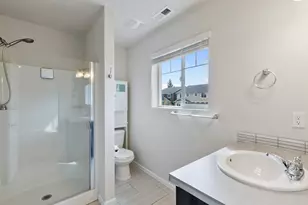 20550 SE Cameron Ave, Bend, OR 97702 - Photo 23