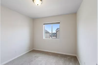 20550 SE Cameron Avenue, Bend, OR 97702 - Photo 17