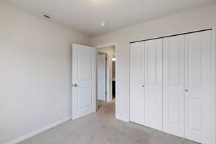 20550 SE Cameron Ave, Bend, OR 97702 - Photo 17