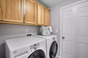 628 NW Green Forest Cir, Redmond, OR 97756 - Photo 21