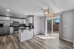 628 NW Green Forest Cir, Redmond, OR 97756 - Photo 11