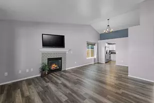 628 NW Green Forest Cir, Redmond, OR 97756 - Photo 7