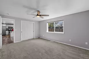 628 NW Green Forest Cir, Redmond, OR 97756 - Photo 15