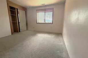 8330 Hwy 238, Jacksonville, OR 97530 - Photo 33