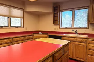 8330 Hwy 238, Jacksonville, OR 97530 - Photo 15