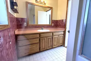 8330 Hwy 238, Jacksonville, OR 97530 - Photo 23