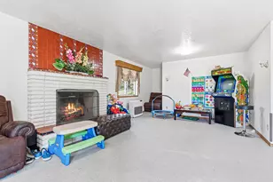 8330 Hwy 238, Jacksonville, OR 97530 - Photo 7