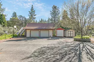 8330 Hwy 238, Jacksonville, OR 97530 - Photo 33