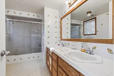 8330 Hwy 238, Jacksonville, OR 97530 - Photo 23