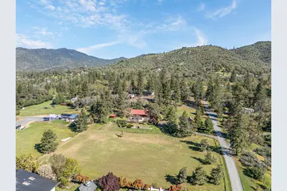 8330 Hwy 238, Jacksonville, OR 97530 - Photo 41