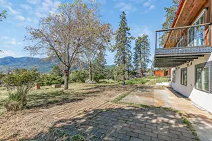 8330 Hwy 238, Jacksonville, OR 97530 - Photo 43