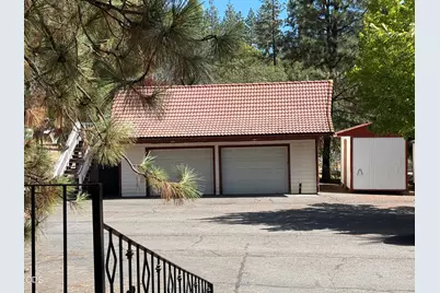 8330 Hwy 238, Jacksonville, OR 97530 - Photo 39