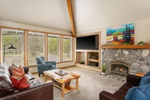 57678 Yellow Pine Ln, Sunriver, OR 97707 - Photo 5