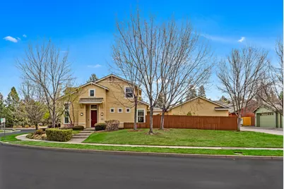 630 SW Hill Street, Bend, OR 97702 - Photo 3