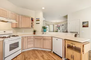 630 SW Hill St, Bend, OR 97702 - Photo 11