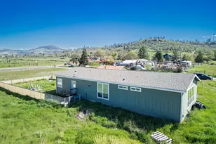 243 Hwy 234, Eagle Point, OR 97524 - Photo 29