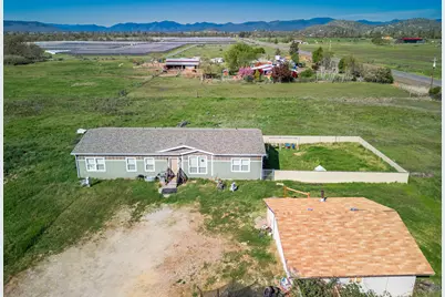 243 Highway 234, Eagle Point, OR 97524 - Photo 25