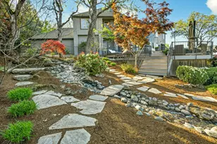 2583 Oak View Cir, Medford, OR 97504 - Photo 23