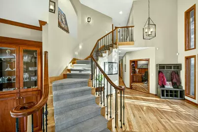 2583 Oak View Circle, Medford, OR 97504 - Photo 5