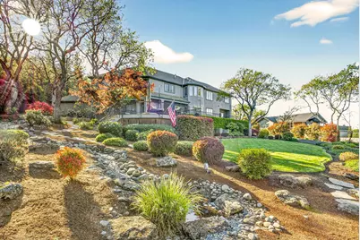 2583 Oak View Circle, Medford, OR 97504 - Photo 5