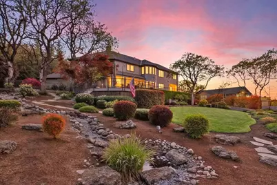 2583 Oak View Circle, Medford, OR 97504 - Photo 1