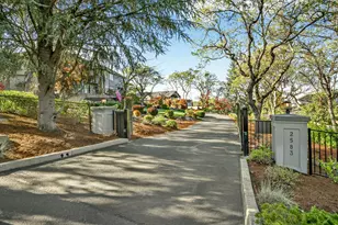 2583 Oak View Cir, Medford, OR 97504 - Photo 19