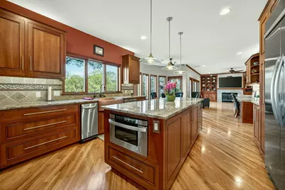 2583 Oak View Circle, Medford, OR 97504 - Photo 11