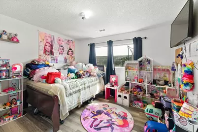 3093 Via Verde Circle, White City, OR 97503 - Photo 13