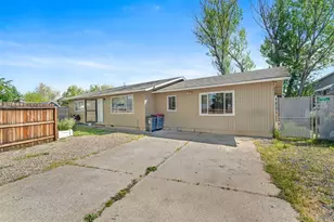 3093 Via Verde Cir, White City, OR 97503 - Photo 1