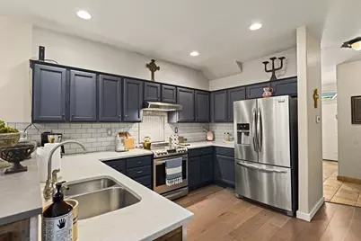 1651 SW Hewitt Avenue, Troutdale, OR 97060 - Photo 9