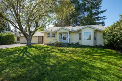 1467 S Stage Road, Medford, OR 97501 - Photo 13