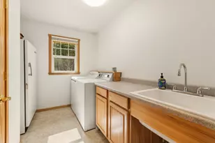 25437 Rocky Point Rd, Klamath Falls, OR 97601 - Photo 35