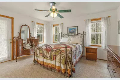 25437 Rocky Point Road, Klamath Falls, OR 97601 - Photo 17