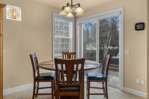 935 SW Chamberlain St, Bend, OR 97702 - Photo 11