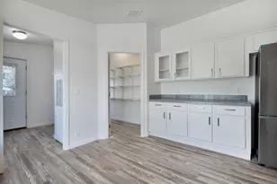 4832 Summers Ln, Klamath Falls, OR 97603 - Photo 5