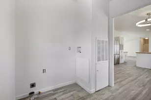 4832 Summers Ln, Klamath Falls, OR 97603 - Photo 17