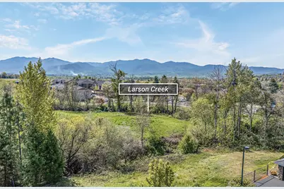 1281 Ashford Way #6, Medford, OR 97504 - Photo 5